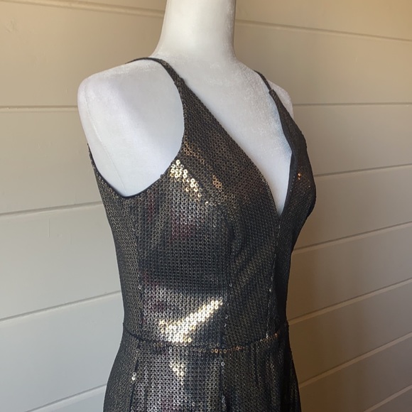 Dress the Population Harper Mermaid Gown Size M - Picture 4 of 14